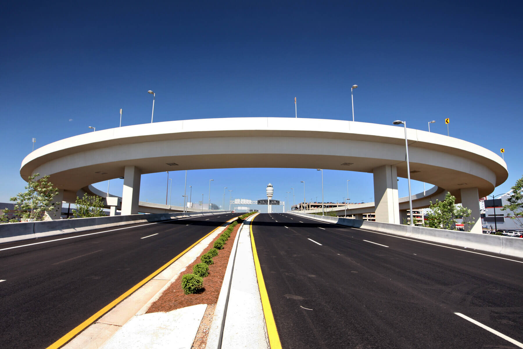 the roadway leading to the international terminal at Hartsfield-Jackson Atlanta International Airport