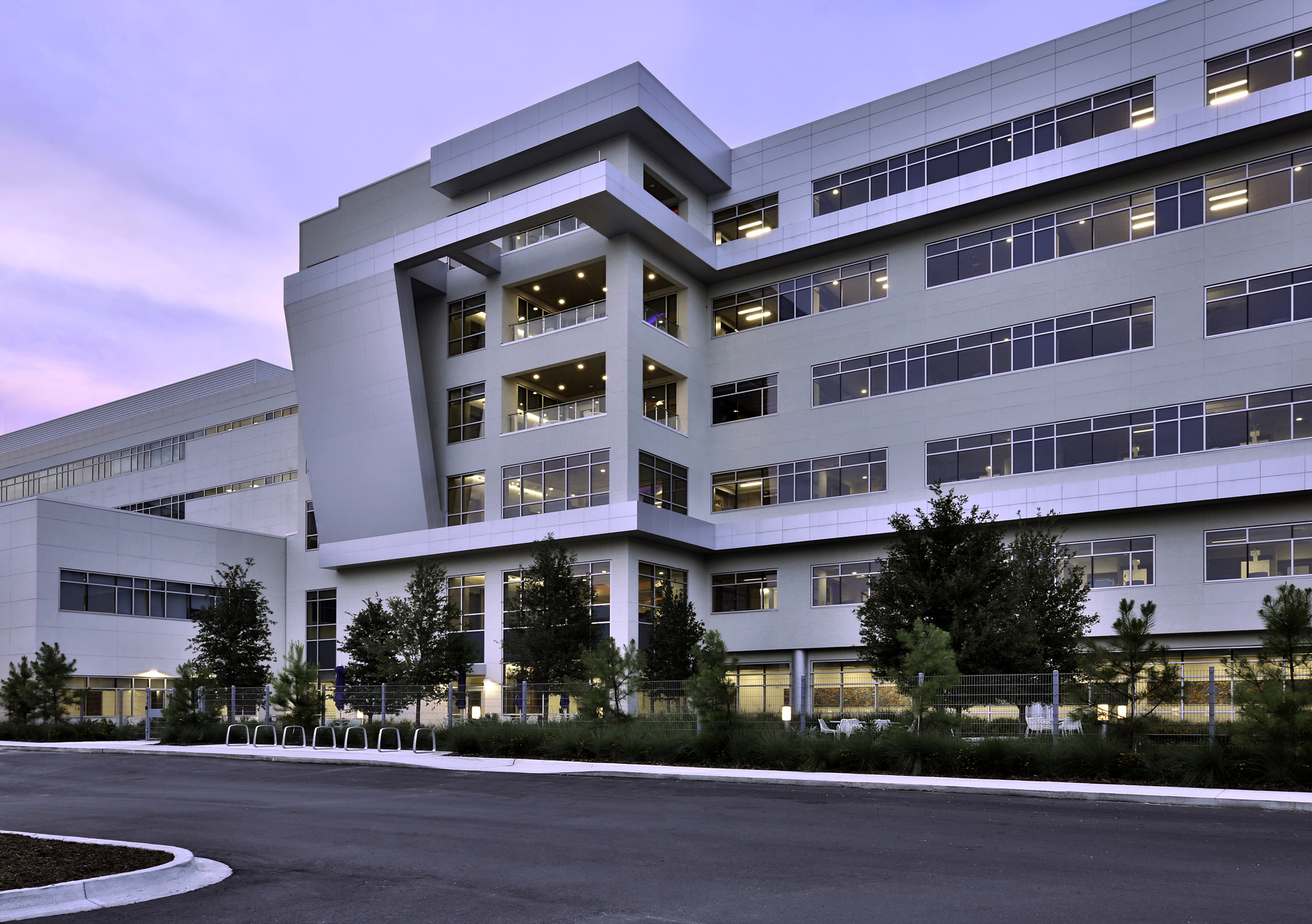 Exterior of a six story hospital