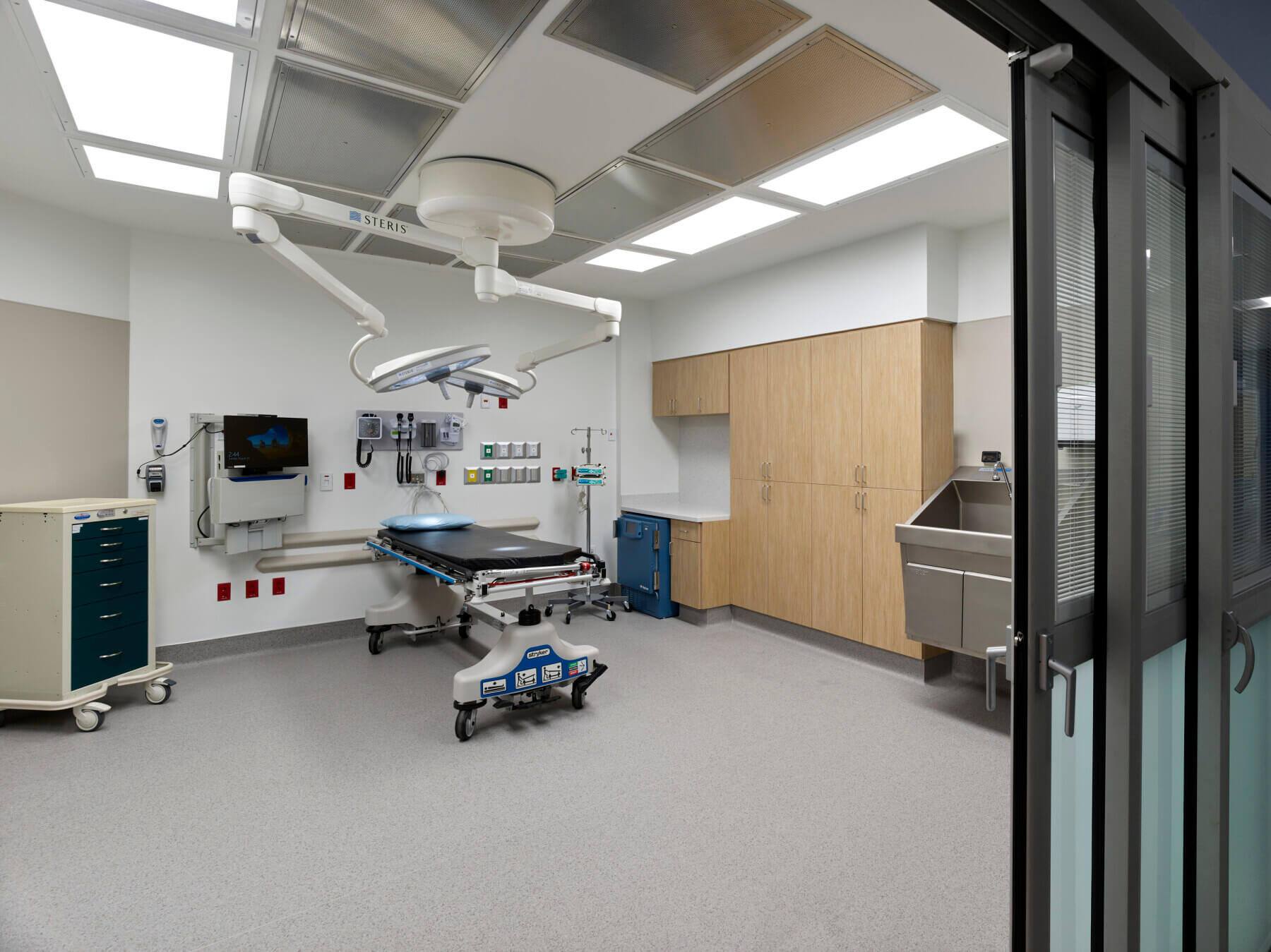 a procedure room in an urgent care