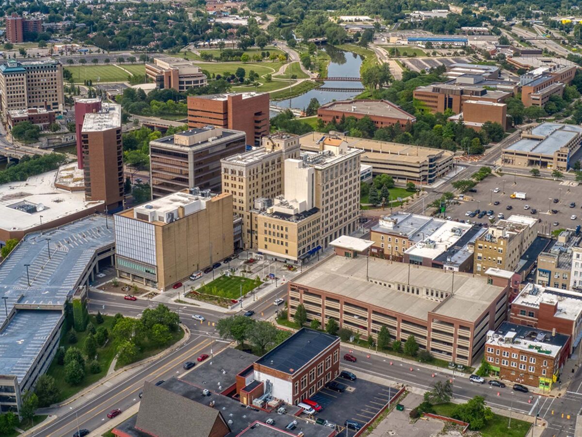 Gresham Smith Selected to Design $46 Million Expansion of Karmanos Cancer Institute and Proton Therapy Center at McLaren Flint Hospital