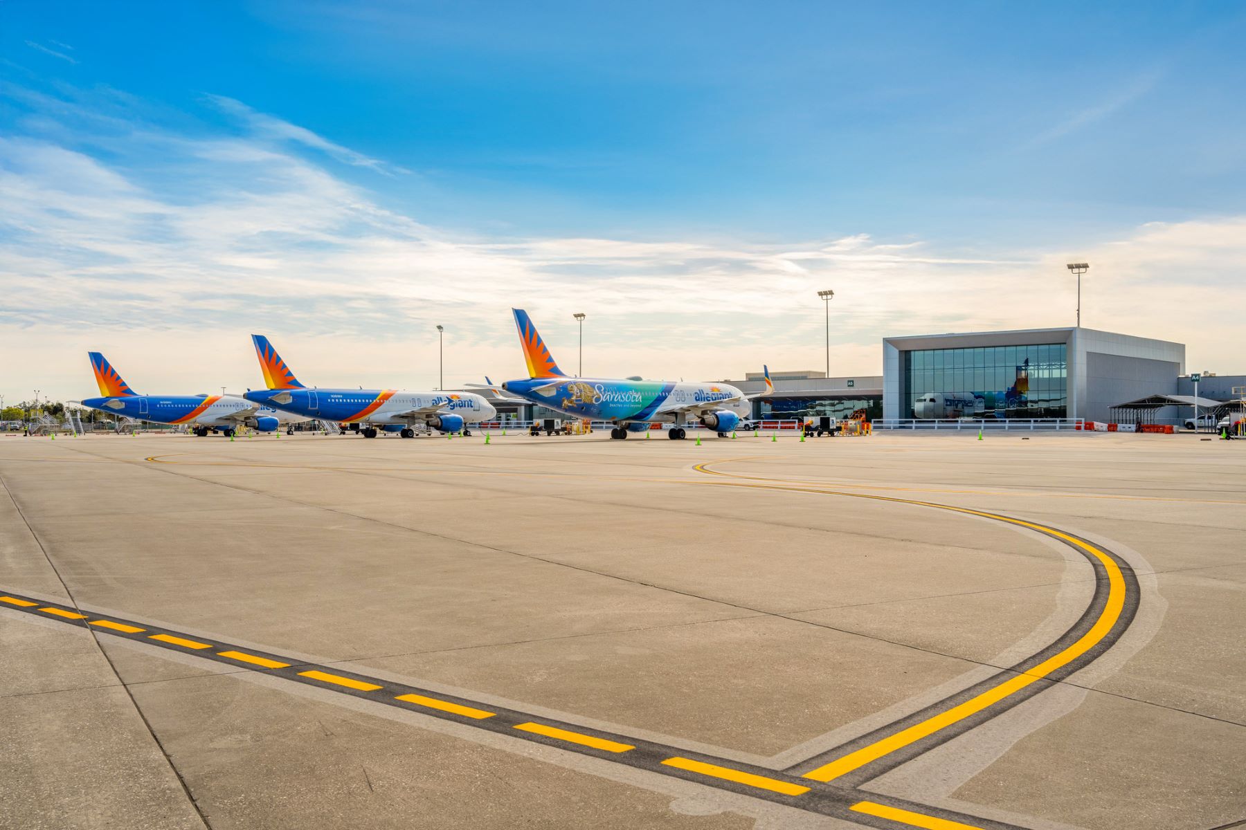 airlpanes parked outside the concourse at sarasota bradenton international airport