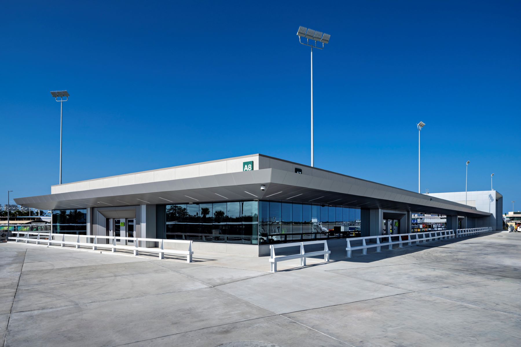 corner of the concourse building at sarasota bradenton international airport